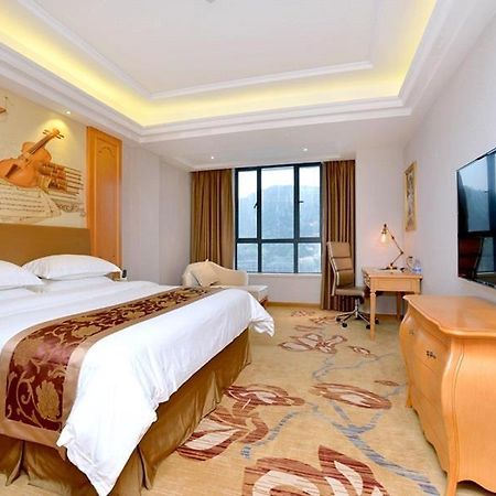Vienna Hotel Shantou Chaoyang Mianxi Road Екстер'єр фото